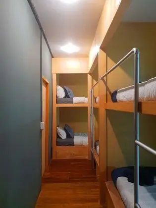 Family Room with Private Bathroom (Bunk Bed)