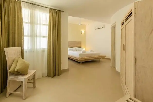 Villa, Plaj Kenarı