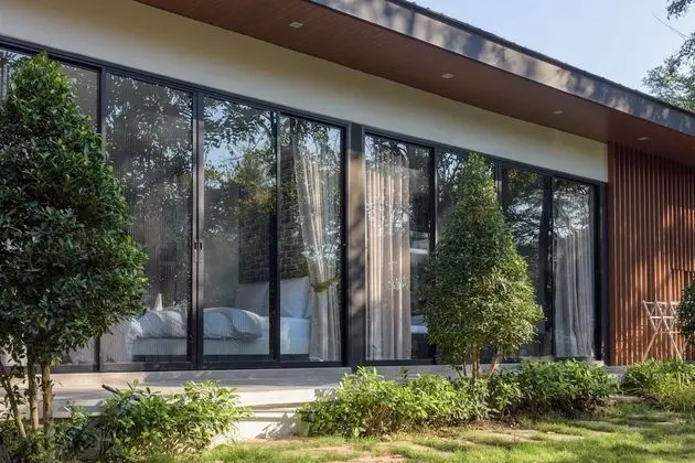 2 Bedrooms Villa