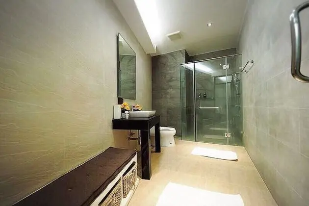 2 Bedrooms Villa