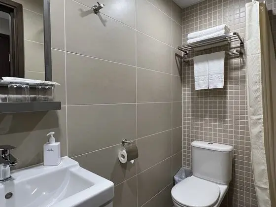 City İki Ayrı Yataklı Oda