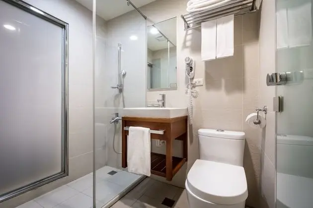Tek Büyük Yataklı Oda, Şehir Manzaralı