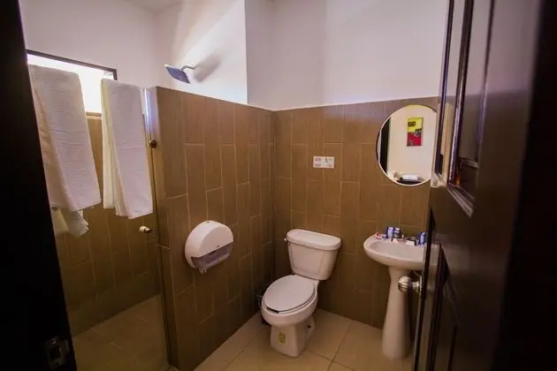 Standard Üç Kişilik Oda, 3 Tek Kişilik Yatak