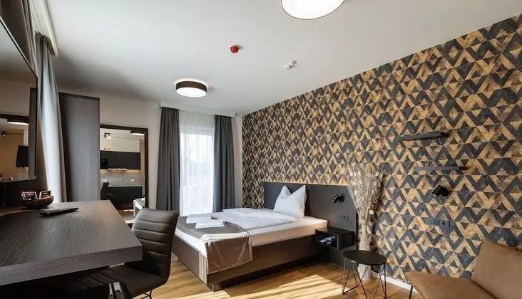 Comfort Oda, 1 Büyük (Queen) Boy Yatak, Sigara İçilmez, Küçük Mutfak