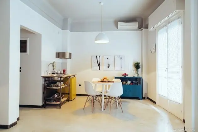 Apartment 1A