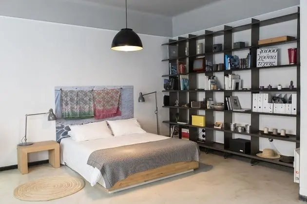 Apartment 1A