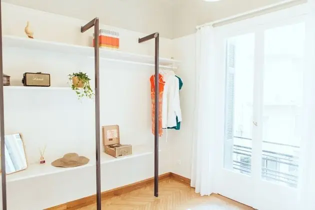 Apartment 3B