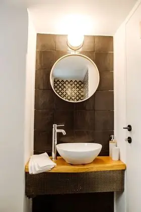 Apartment 4A