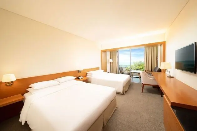 Superior Twin (Double+Single) with Mountain View + Wellness program 3 guests included (Per night)