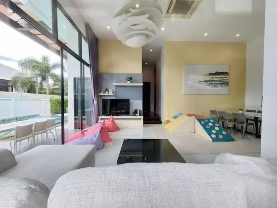 Family Villa, 3 Yatak Odası, Kişiye Özel Havuzlu