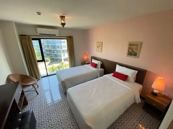 Deluxe Tek Büyük Yataklı Oda