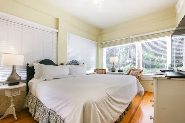 Deluxe Room, 1 King Bed - Adult Exclusive
