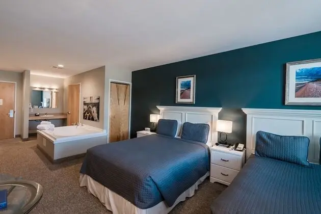 Classic Oda, 2 Büyük (Queen) Boy Yatak, Şehir Manzaralı