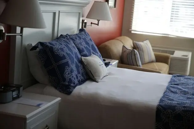 Deluxe Oda, 1 Büyük (Queen) Boy Yatak ve Çekyat, Küçük Mutfak, Göl Manzaralı