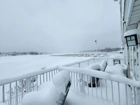 Deluxe Oda, 1 Büyük (Queen) Boy Yatak ve Çekyat, Küçük Mutfak, Göl Manzaralı