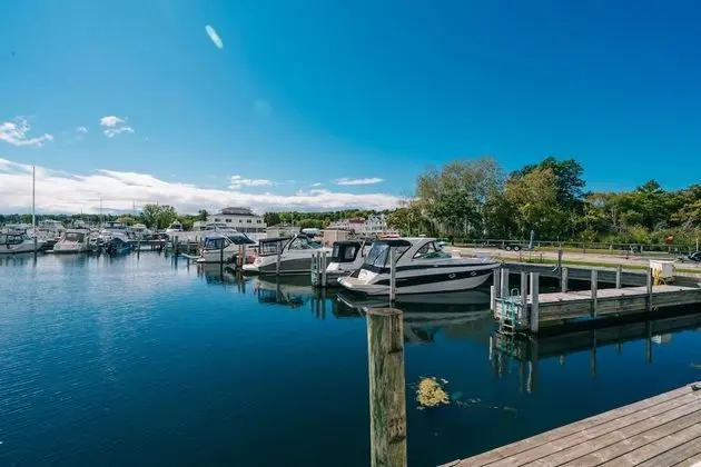 Deluxe Oda, 1 Büyük (Queen) Boy Yatak ve Çekyat, Küçük Mutfak, Göl Manzaralı