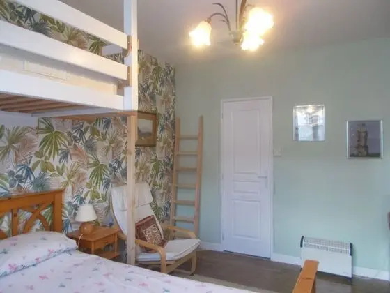 Family Dört Kişilik Oda