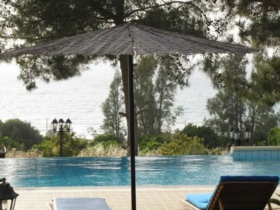 Villa, 4 Yatak Odası, Kişiye Özel Havuzlu