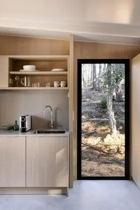 Romantic Karavan