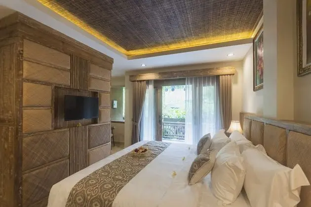 Deluxe Tek Büyük Yataklı Oda