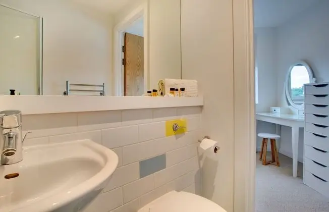 City Centre 5th Floor Apartment, 2 Bedrooms