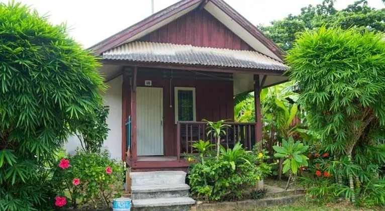 Bungalow Fan Room