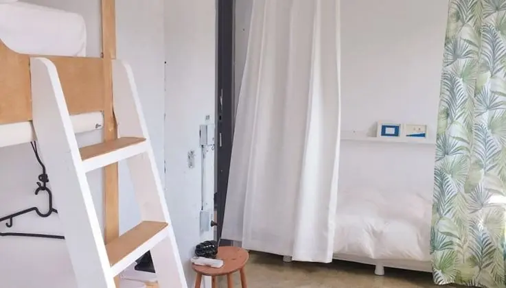 Ortak Ranzalı Oda (5 people)