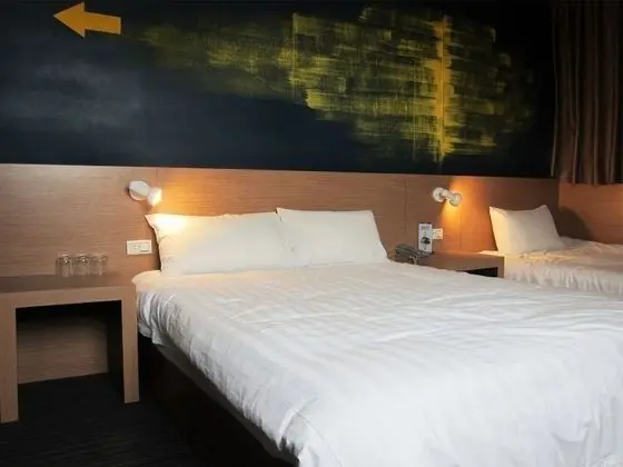 Standard Üç Kişilik Oda, Birden Çok Yatak, Sigara İçilmez