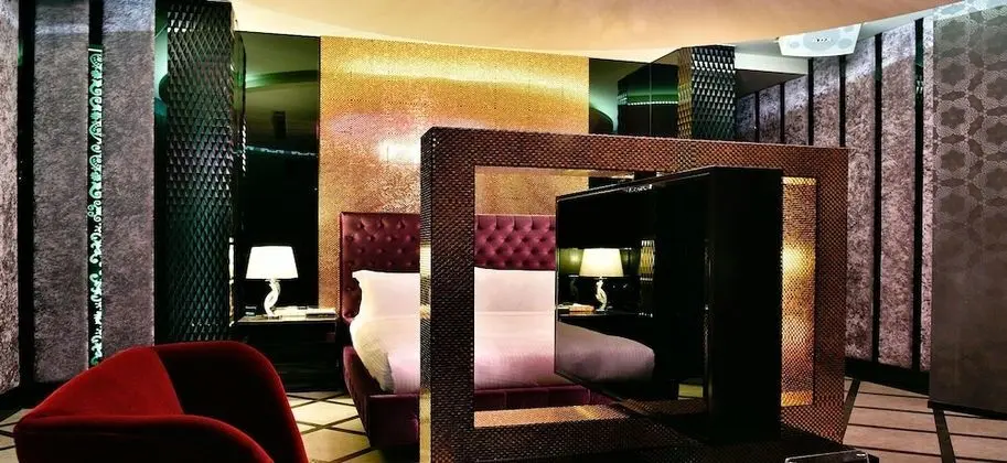 Deluxe Süit, Sigara İçilmez