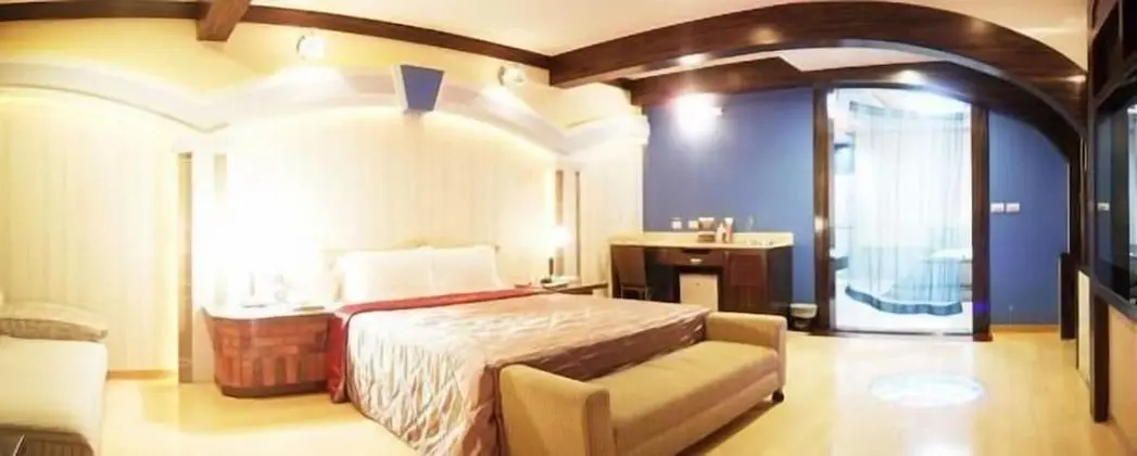 Luxury Tek Büyük Yataklı Oda