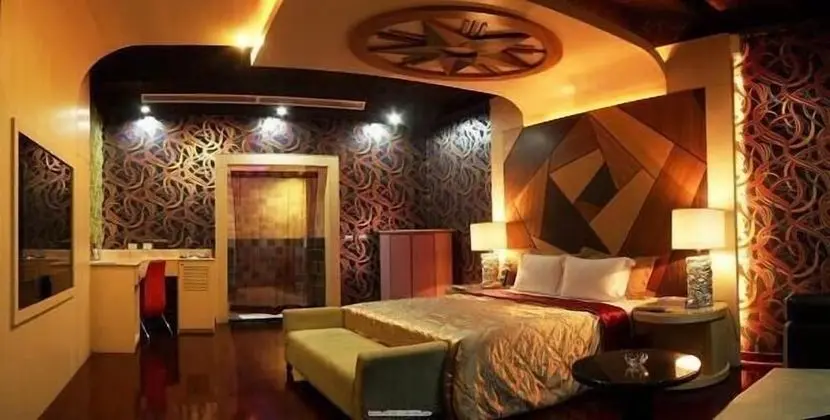 Luxury Tek Büyük Yataklı Oda