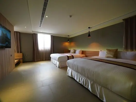 Deluxe Dört Kişilik Oda, Şehir Manzaralı