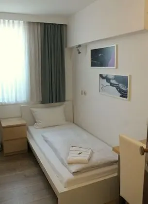 Standard Tek Kişilik Oda