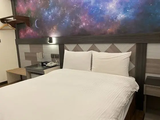 Elite Tek Büyük Yataklı Oda