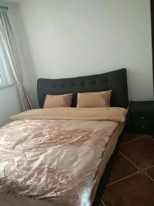 Üç Kişilik Oda, Okyanus Manzaralı