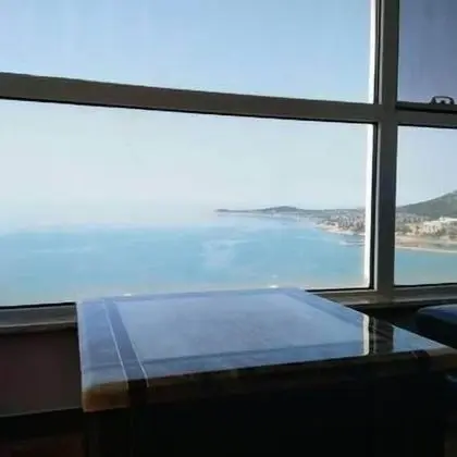 Üç Kişilik Oda, Okyanus Manzaralı