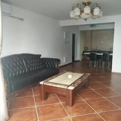 Üç Kişilik Oda, Okyanus Manzaralı