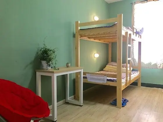 Dört Kişilik Oda, Sadece kadınlar için, Ortak Banyo