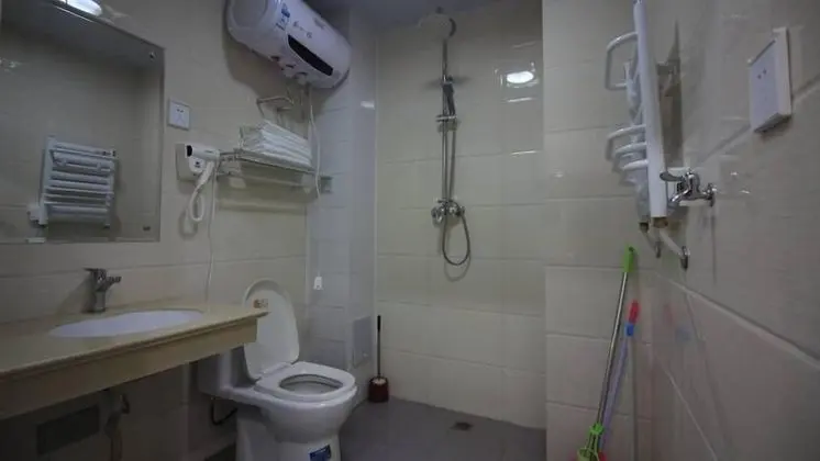 Standard Tek Büyük Yataklı Oda, 1 En Büyük (King) Boy Yatak, Şehir Manzaralı
