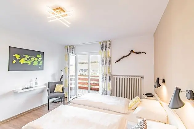 Comfort Tek Büyük Yataklı Oda