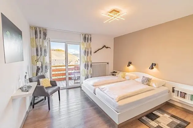 Comfort Tek Büyük Yataklı Oda