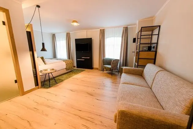 Comfort Tek Büyük Yataklı Oda