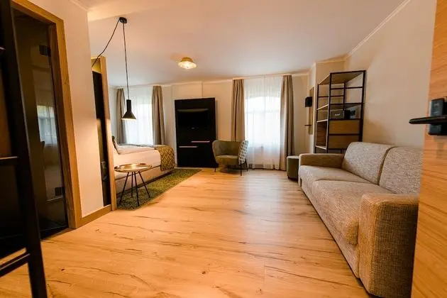 Comfort Tek Büyük Yataklı Oda
