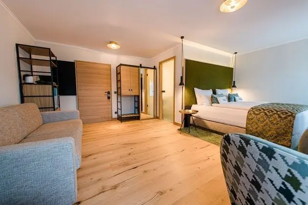 Comfort Tek Büyük Yataklı Oda