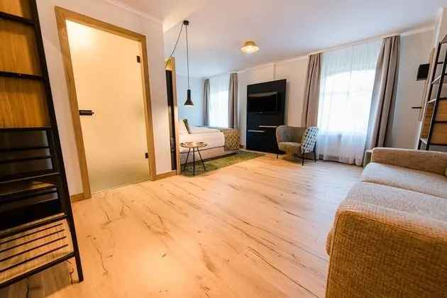 Comfort Tek Büyük Yataklı Oda