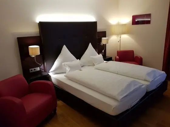 Comfort Tek Büyük Yataklı Oda, Bahçeli