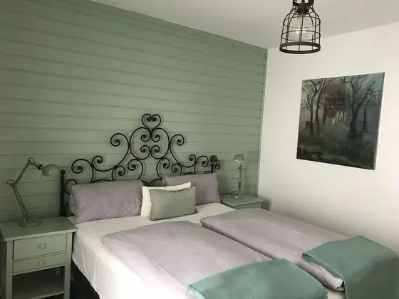 Comfort Tek Büyük Yataklı Oda, 1 Büyük (Queen) Boy Yatak (Riesling)