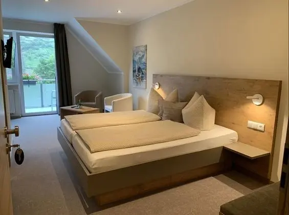 Comfort Tek Büyük Yataklı Oda, Engellilere Uygun (Mosel view)