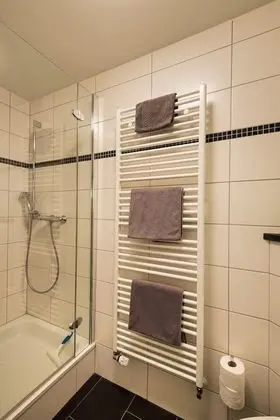 Tek Büyük Yataklı Oda, Banyolu/Duşlu, Nehir Manzaralı (Doppelzimmer)