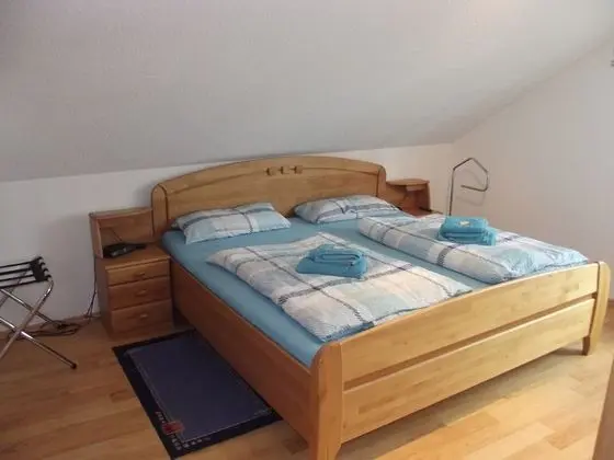 Tek Büyük Yataklı Oda